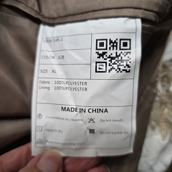 Mans Mage Male Elegant Tan Velvet Blazer. - Picture 7 of 7